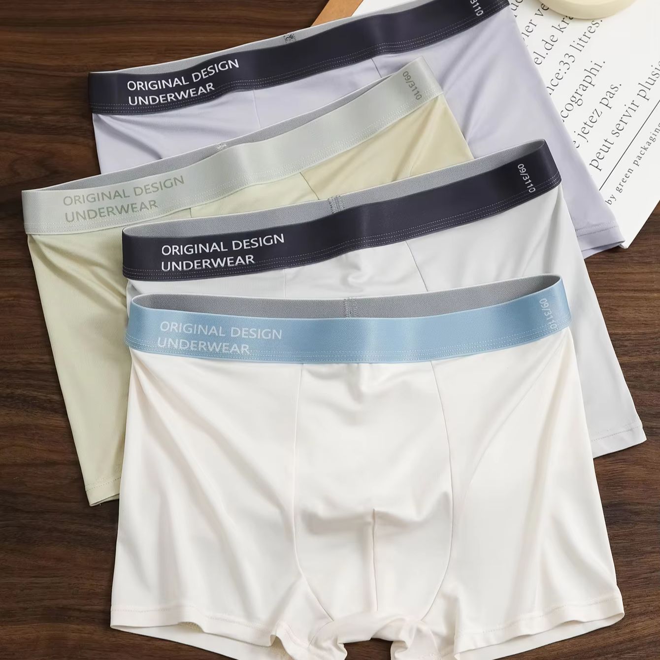 Multi Pack Underwear - ชุด 4 ชิ้น กางเกงชั้นในชายสไตล์ใหม่ เนื้อผ้านุ่ม ไร้ตะเข็บ