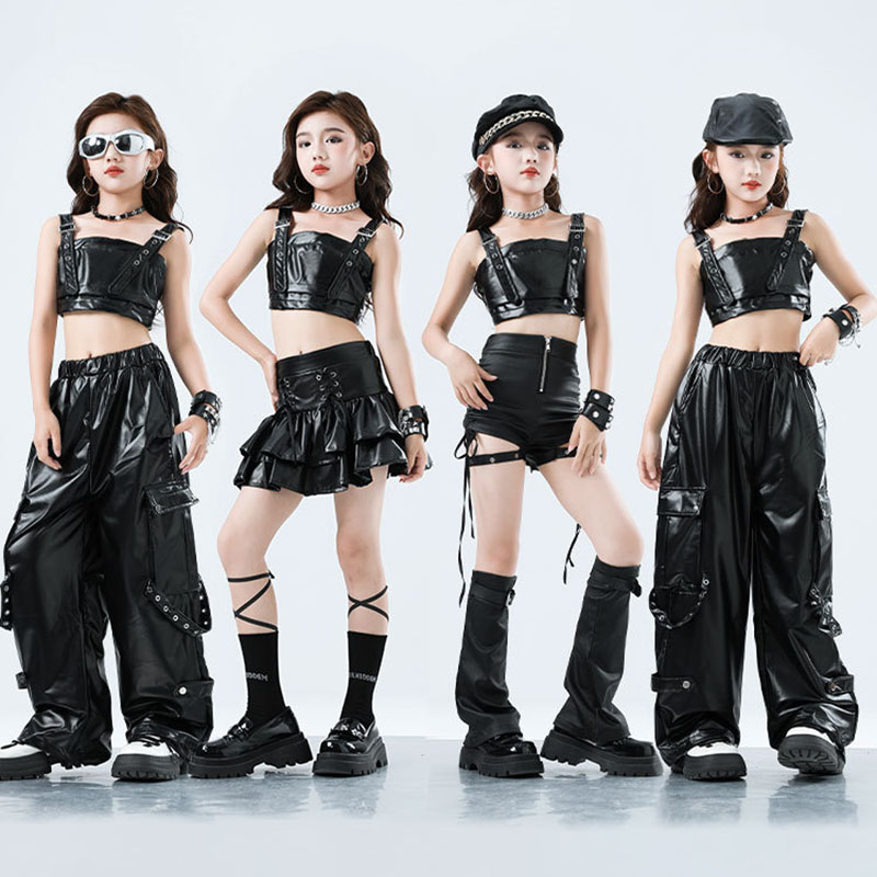 Suspender Tank Top - เด็กKpop Hip Hopเสื้อผ้าหนังFauxสีดําCrop Tank Top Layeredกระโปรงกางเกงกางเกงขาสั้นสําหรับสาวเต้นรําเสื้อผ้าเครื่องแต่งกาย